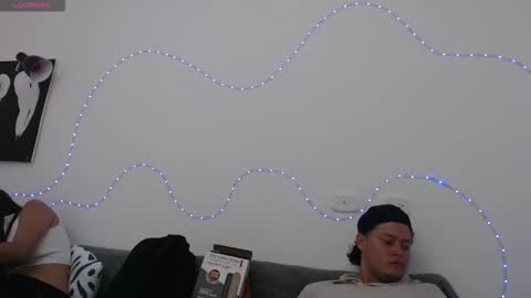 TORI AND MR. BEAR online show from October 2025 12:05:02 PM