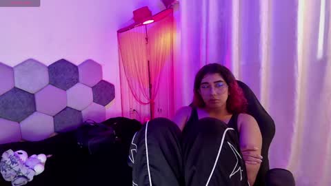 TORI AND MR. BEAR online show from April 2026 06:58:02 PM