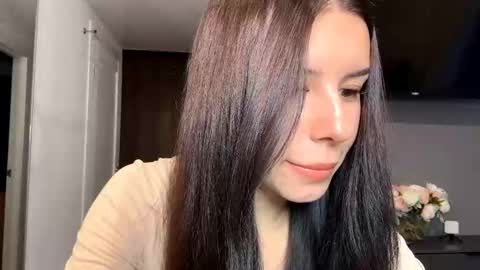 desireefolino online show from January 2026 07:23:01 AM