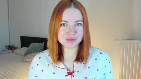 LAYLA online show from November 2025 07:19:01 AM