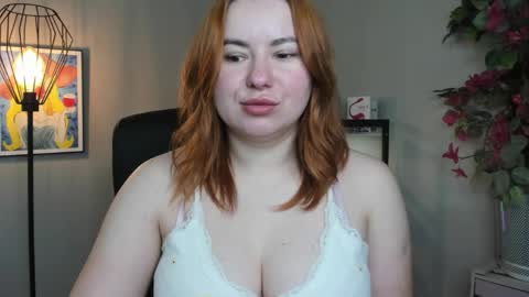 LAYLA online show from April 2026 06:24:01 AM