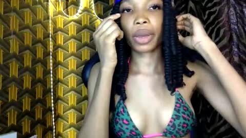 Deslimbody online show from April 2026 01:04:01 PM