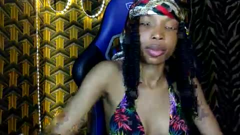 Snapshot of deslimbody90 chatting on April 2026 11:53:01 PM Deslimbody online show from April 2026 11:53:01 PM