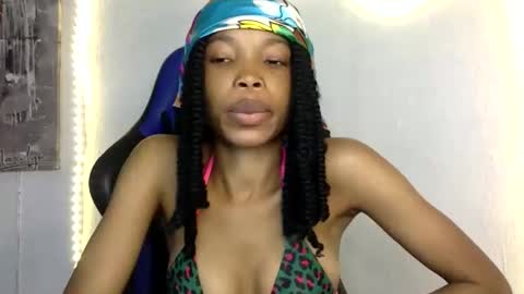 Snapshot of deslimbody90 chatting on May 2026 07:49:02 AM Deslimbody online show from May 2026 07:49:02 AM