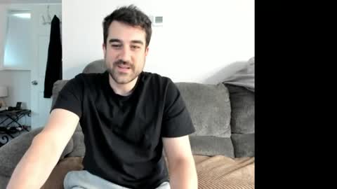 Snapshot of desmond4you chatting on May 2026 06:15:02 PM Desmond4You online show from May 2026 06:15:02 PM