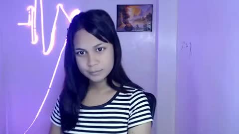 Snapshot of dess_morena chatting on June 2026 04:36:02 AM Dess online show from June 2026 04:36:02 AM