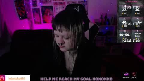 Snapshot of destroyall420 chatting on April 2026 02:15:01 PM Lola Bdsm and fries online show from April 2026 02:15:01 PM