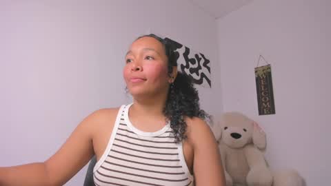 desty_y online show from April 2026 04:02:02 AM