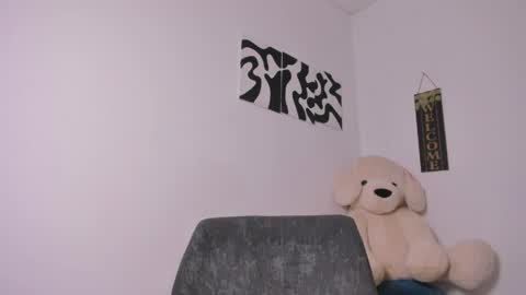 desty_y online show from May 2026 05:58:01 AM