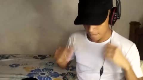 deus_steim online show from October 2025 06:10:02 AM