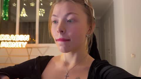 Id be happy to have a steamy stream girl online show from December 2024 04:58:01 PM