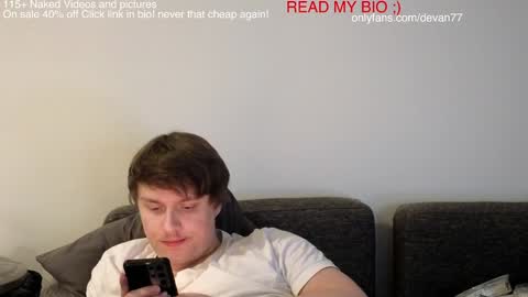 Devan online show from December 2024 01:49:02 PM