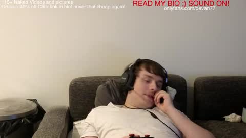 Devan online show from December 2024 04:00:02 AM