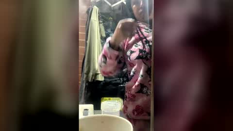 Snapshot of devi_black_13_ chatting on March 2026 02:26:01 AM devi_black_13_ online show from March 2026 02:26:01 AM