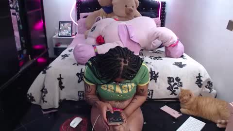 Snapshot of devi_black_13_ chatting on March 2026 03:01:02 AM devi_black_13_ online show from March 2026 03:01:02 AM