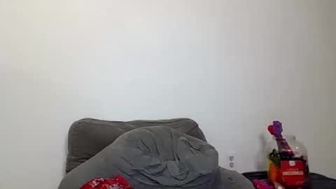 Snapshot of deviantdynasty chatting on September 2025 04:12:02 AM deviantdynasty online show from September 2025 04:12:02 AM