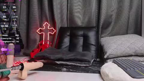 devil_s_bride online show from March 2025 02:23:02 AM