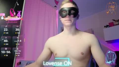 Snapshot of devilinmask666 chatting on January 2026 05:37:01 PM Devilinmask666 online show from January 2026 05:37:01 PM