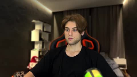 devilnut1 online show from November 2025 07:07:01 AM