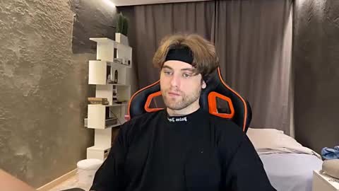 devilnut1 online show from March 2026 06:38:02 AM