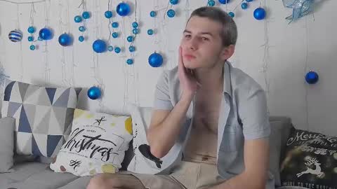 devin_ho online show from December 2024 08:04:01 AM