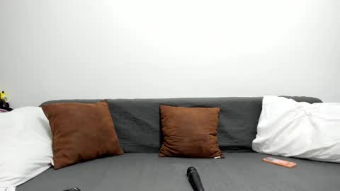 Snapshot of devinesex chatting on September 2025 05:41:01 AM Misha online show from September 2025 05:41:01 AM