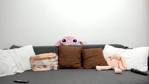 Snapshot of devinesex chatting on October 2025 05:52:01 AM Misha online show from October 2025 05:52:01 AM