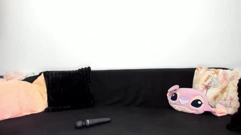 Snapshot of devinesex chatting on January 2026 07:02:02 AM Misha online show from January 2026 07:02:02 AM