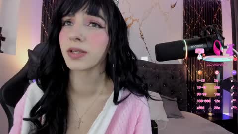 Snapshot of devlin_violet__ chatting on March 2026 11:21:01 AM PaulaInsta paulacastellanos 1Pvt open online show from March 2026 11:21:01 AM