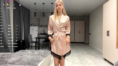 dewdropdoll online show from June 2026 04:13:02 PM