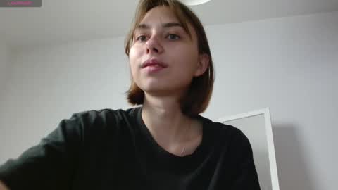 Snapshot of dewkiss chatting on November 2025 11:51:02 PM dewkiss online show from November 2025 11:51:02 PM