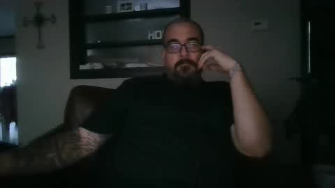 Snapshot of dexterbanana chatting on January 2025 11:50:01 PM Mike Sounde online show from January 2025 11:50:01 PM