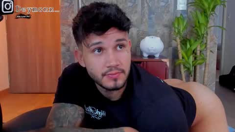 JULIAN online show from October 2025 05:02:02 PM