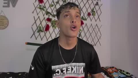 deyvis online show from October 2025 04:44:02 AM