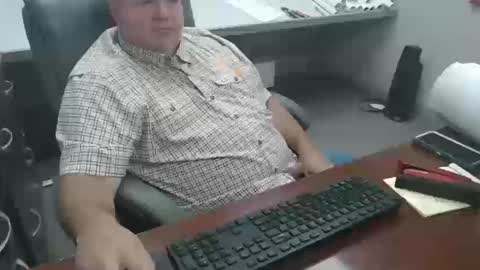 justme online show from October 2025 10:49:01 AM