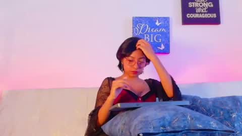Snapshot of dhalya_roses chatting on June 2026 03:11:02 PM dhalya online show from June 2026 03:11:02 PM