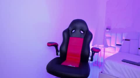 dhaian online show from November 2025 09:58:02 PM