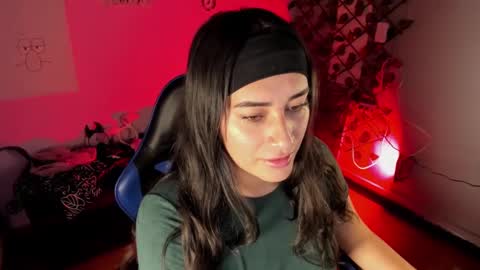 dhaniela naugthy online show from November 2025 07:35:01 PM