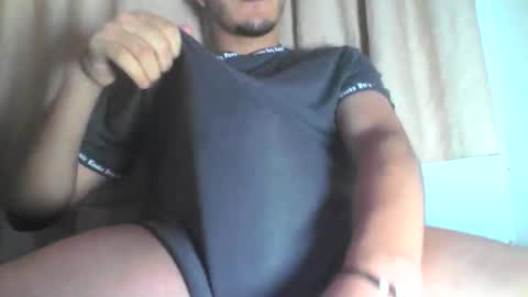 Snapshot of di_carter chatting on October 2025 08:14:02 PM Carter  online show from October 2025 08:14:02 PM