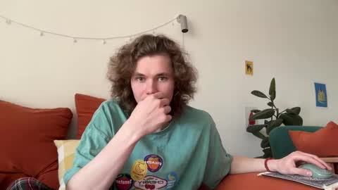 Di Alex online show from April 2026 08:18:02 AM