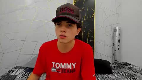   online show from October 2025 04:25:02 AM