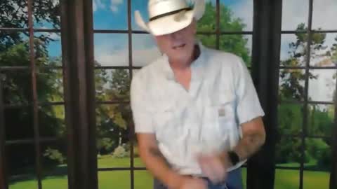 Snapshot of diabolic_yeti76 chatting on November 2025 04:40:02 PM Yeti online show from November 2025 04:40:02 PM