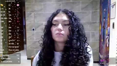Snapshot of diamond_curls05 chatting on July 2026 07:39:01 PM DiamondCurls online show from July 2026 07:39:01 PM