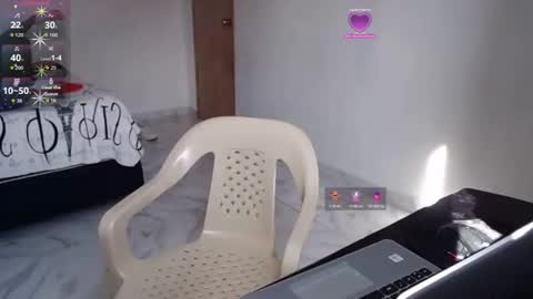 diamond_women_girl online show from February 2026 01:59:01 PM