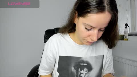 diamondkay_ online show from October 2025 07:36:03 AM