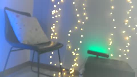 Diamonds online show from February 2025 05:59:02 AM