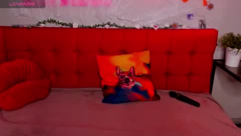 Diana  online show from October 2025 01:40:01 AM