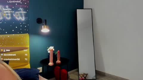 Diana  online show from March 2026 01:43:02 PM