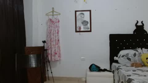 diana_o1 online show from May 2026 02:01:01 PM
