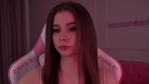 Diana online show from January 2025 06:14:02 PM